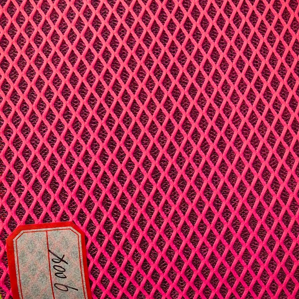 Hvad er de vigtigste fordele ved tre-lags mesh-stof?